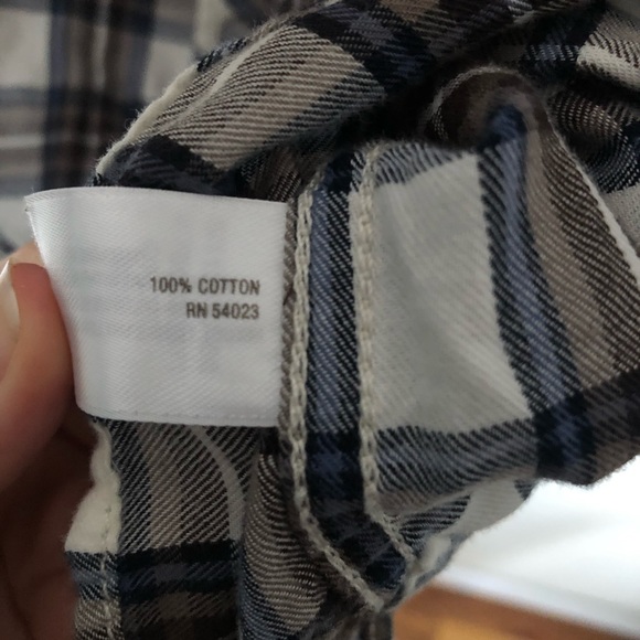 FINAL PRICE 🚨 | Old Navy Plaid Casual Button Down - Picture 6 of 7